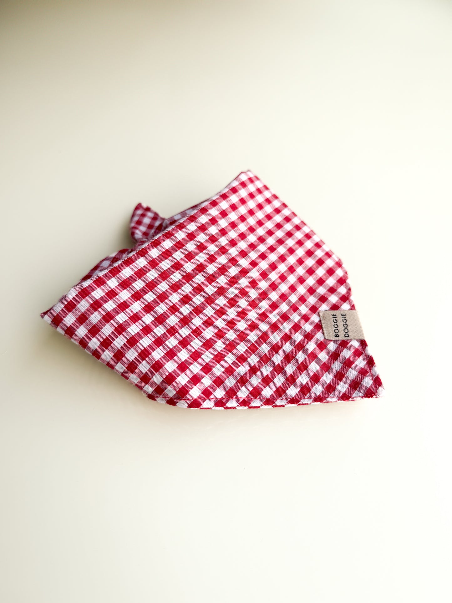 Bandana de Cuadritos Rojos