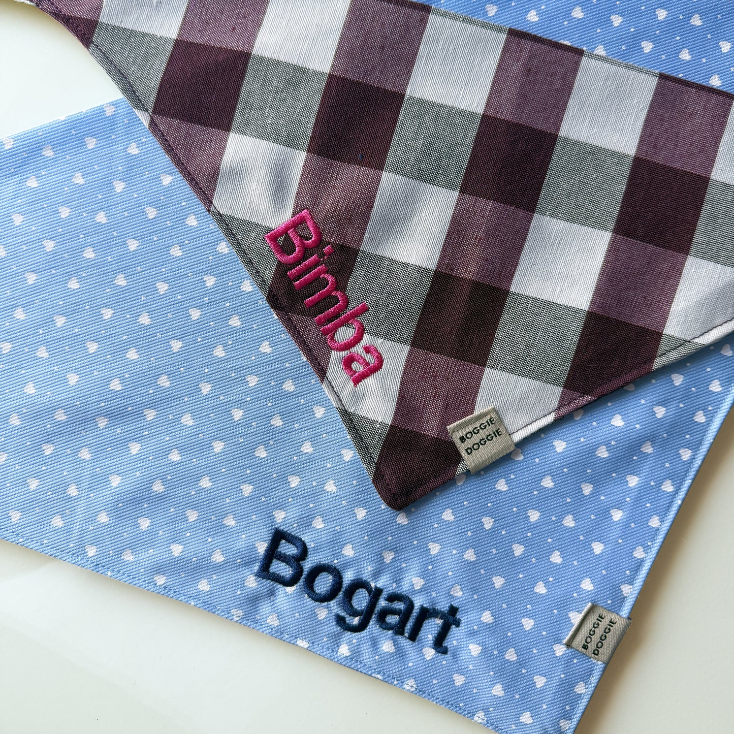 Bordado de nombre o iniciales